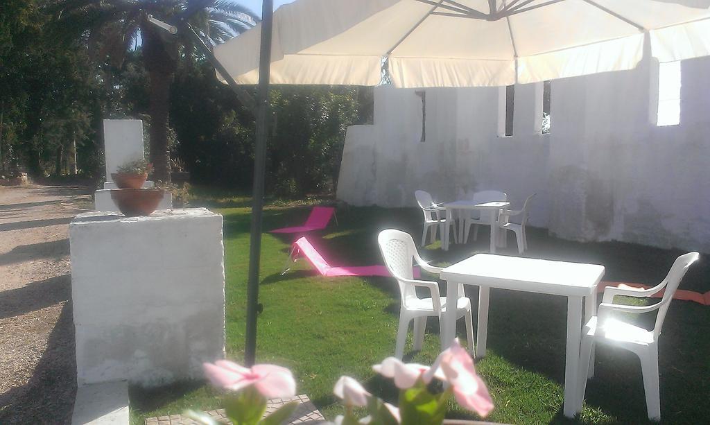 Masseria Strada Agriturismo Ginosa Eksteriør bilde